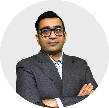 Moneeb Shafi, Director of Finance